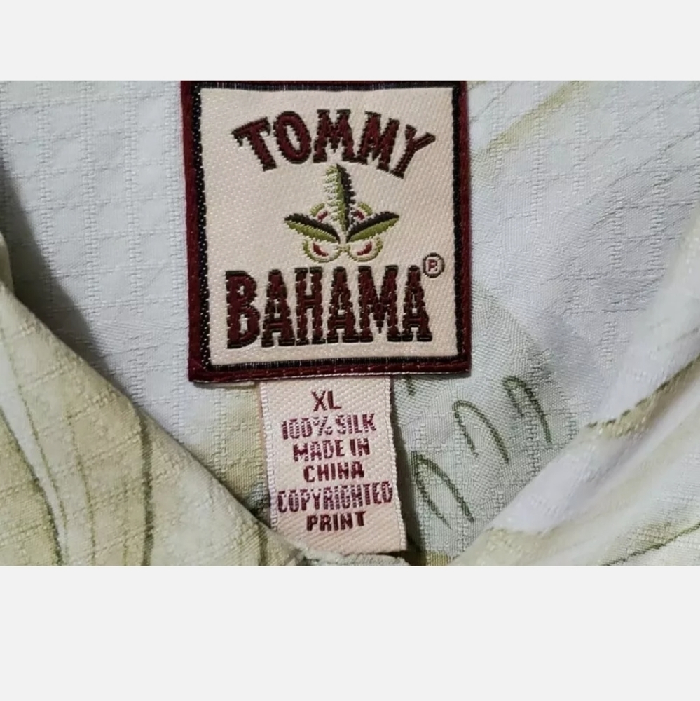 Tommy Bahama Mens Shirts Silk Lot of 2 Floral - Picture 4 of 4